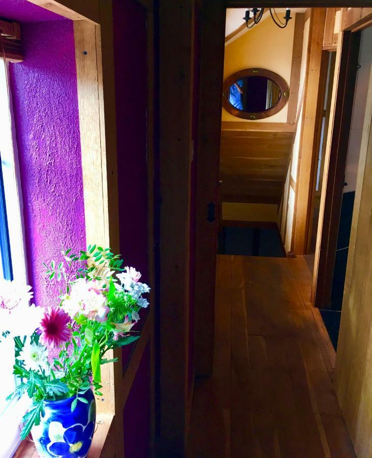 The Rabbit Hole Villa Glastonbury Buitenkant foto